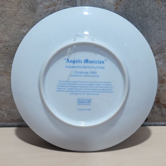 Schmid Hummel Christmas 1989 Angelic Musician Decorative Wall Hanging Plate - Picture 2 of 12